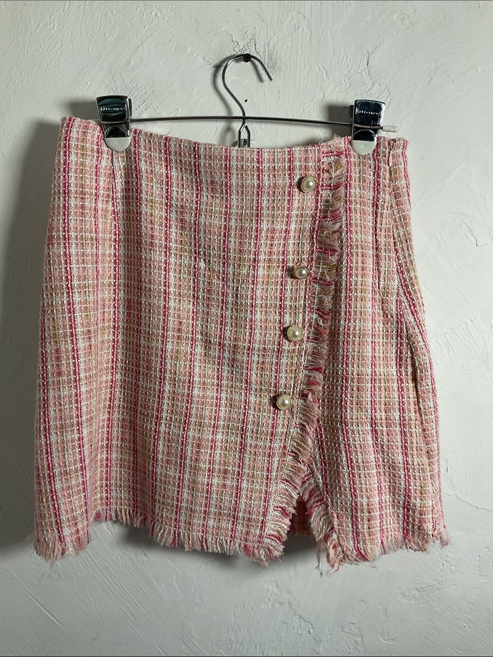 Blue Rain Pink Tweed Fringed Asymmetrical Pearl Button Mini Skirt Size M NWT